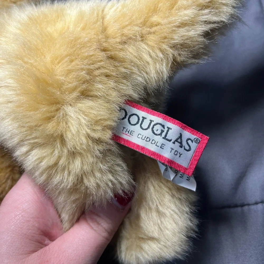 Douglas Cuddle Toys “Chap” The Golden‎ Retriever #1724 Plush Stuffed Animal